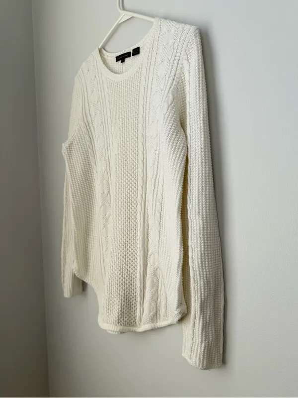 JEANNE PIERRE Cream Color Cable Knit Crewneck Sweater Size Small - Image 2
