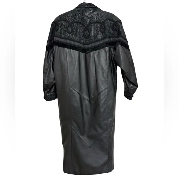 Wilson’s Leather Vintage 80s Women's Genuine Leather Long Trench Coat in Black - Size S - Image 2