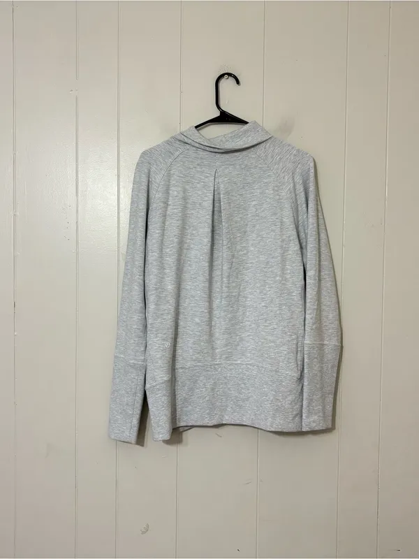 Lululemon High Lines Pullover Heathered Core Ultra Light Gray Size 10 Thumbholes - Image 12