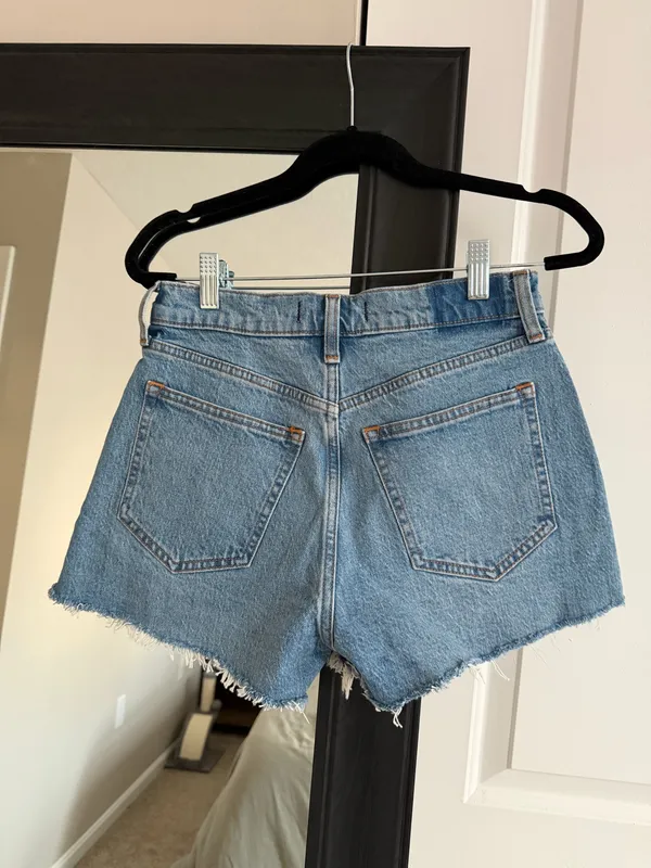 Abercrombie Mom Jean Shorts High-Rise - Image 2