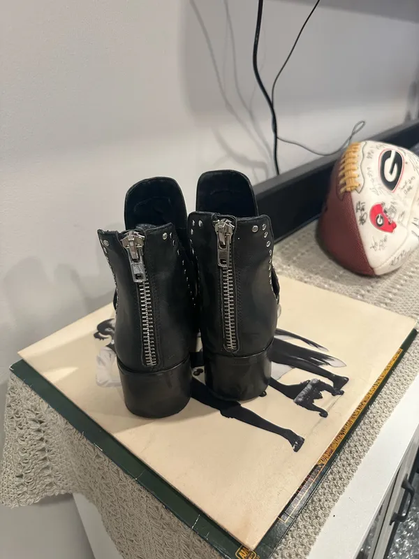 Steve Madden Booties Black Leather - Image 3