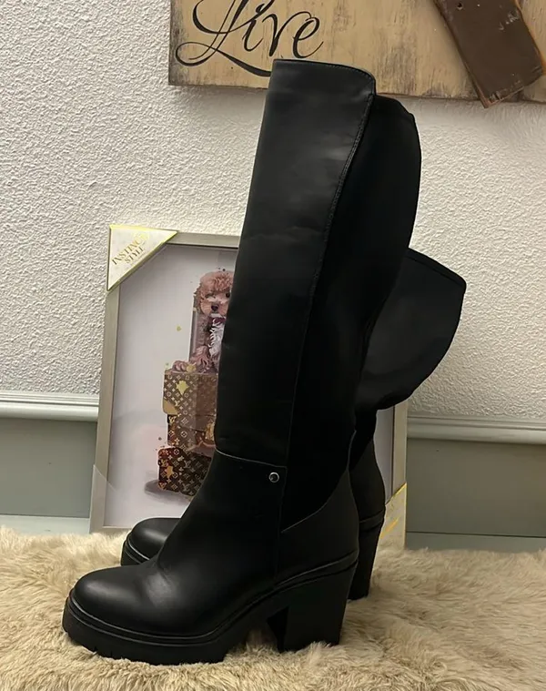 Urban outfitters long black boots size 9 - Image 6