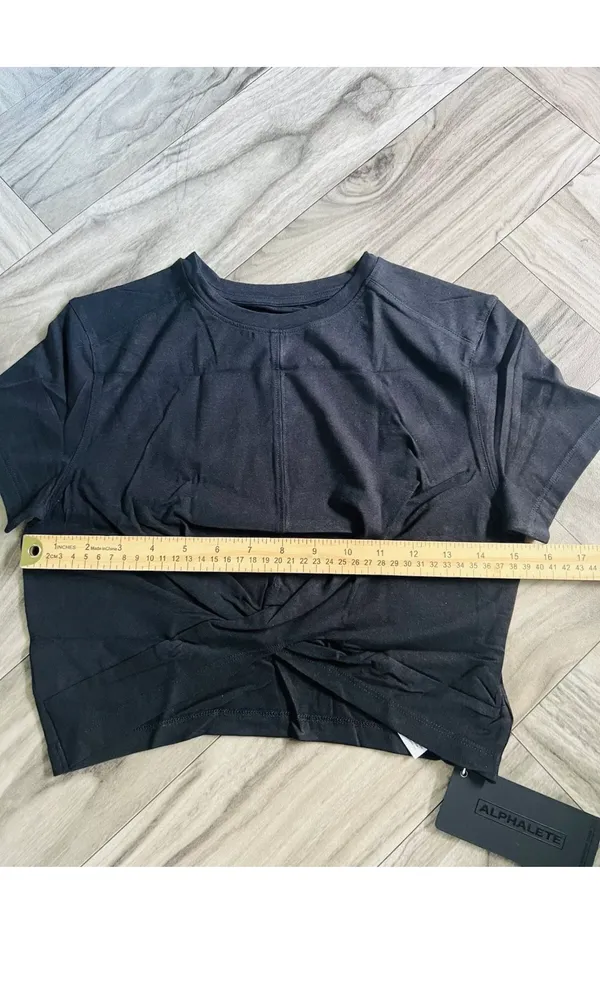 Alphalete Woman’s Premium Wrop SS Crop - Black, Size Small - Image 7