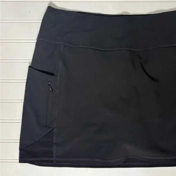 Athleta Black Action Skort Sz Small - Image 2