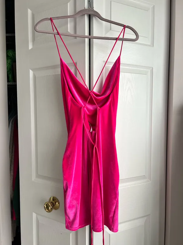 Elegant Pink Felt Dress - Image 2