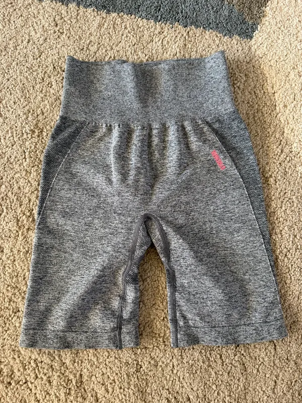 Gymshark Charcoal Mark/Pink Flex Shorts - Image 4