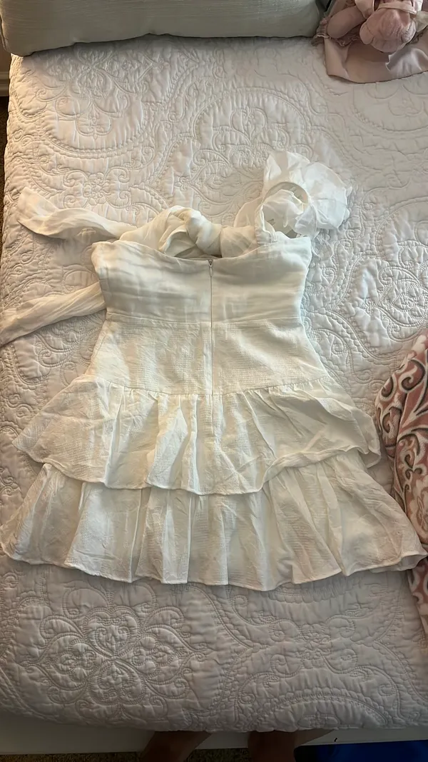 Boutique Homecoming dress - Image 3