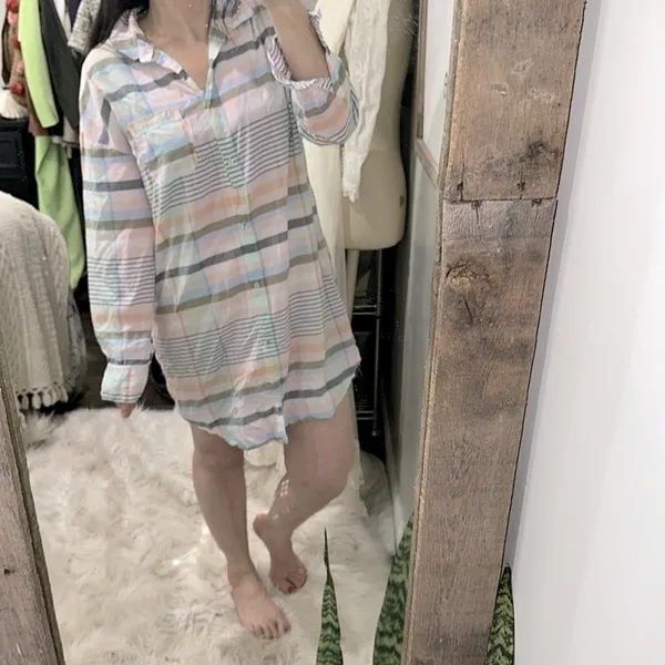 Stars above striped night shirt size large - Image 3