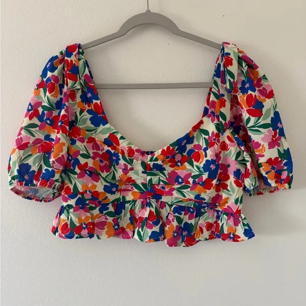 FORE Vibrant Floral Puff Sleeve Indie Peplum Fairycore Crop Top size medium - Image 3