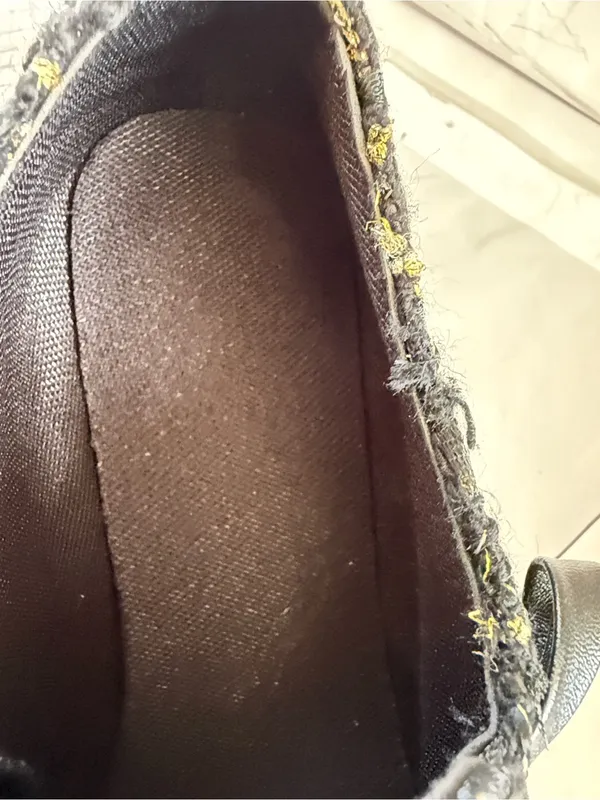 SHEIN Black Tweed Lace-Up Chunky Heel Boots with Gold Accents - Image 9