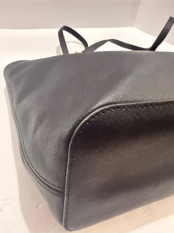 Michael Kors Black Leather Tote with Gold Hardware - Image 10