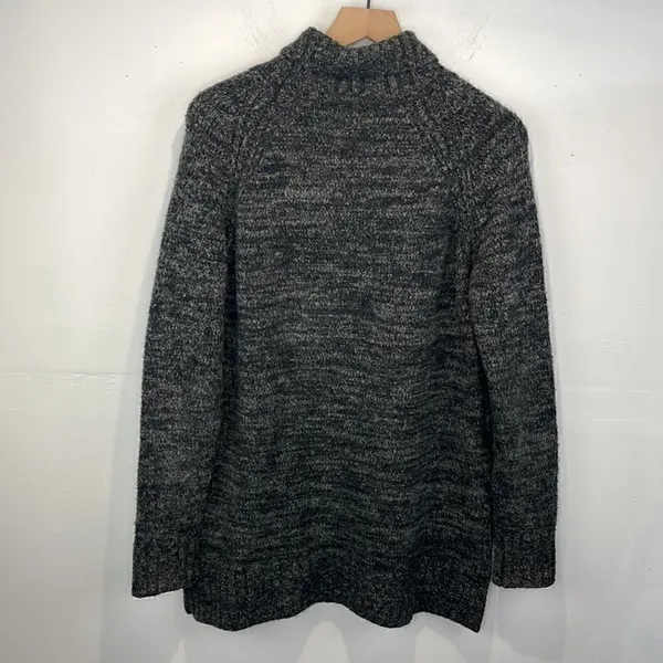 Zara Knit Turtleneck Sweater size Medium - Image 4