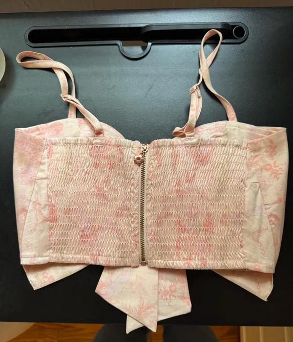 Urban Outfitters Bow Cropped Tank Top - Image 3