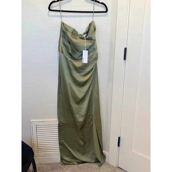 Reformation Barrow Silk Dress Artichoke Green Strapless Maxi Slit Size 8 NWT - Image 5