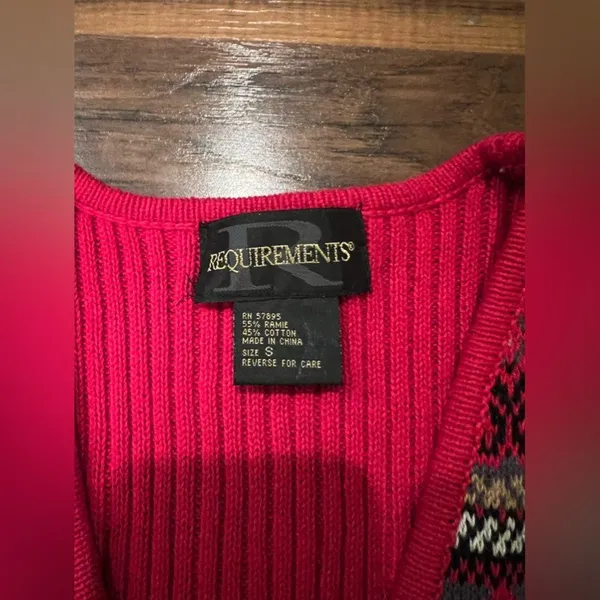 Requirements Christmas Vest Size small - Image 2