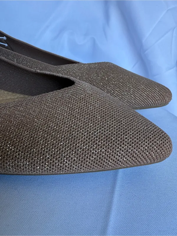 Old Navy Soft Knit Pointed Toe Ballet Flats in Cocoa Fawn Size 11 - Image 6