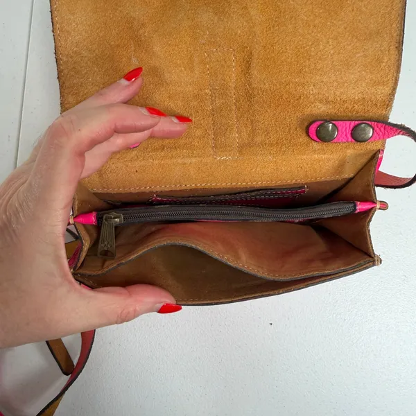 Patricia Nash Torri Hot Pink Leather Small Crossbody Purse Bag Distressed Wallet - Image 10