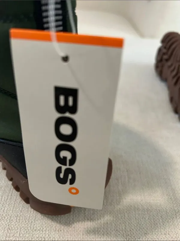 BOGS Cedar Quilt Waterproof boots, Cargo Green, Size 7, NWT no box - Image 13
