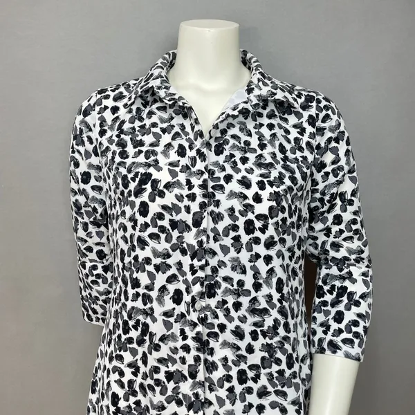 The Limited‎ Shirt Dress Women XS Black White NO BELT Abstract Print 3/4 Sleeve - Image 4