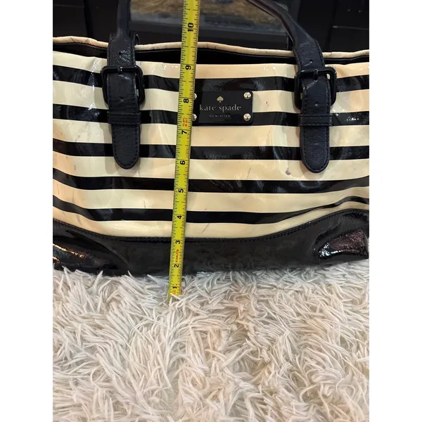 Kate Spade New York‎ Striped Patent Leather Tote Bag Black Cream - Image 5