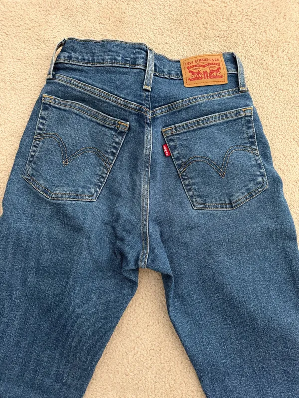 Levi’s 501 Denim high rise - Image 4