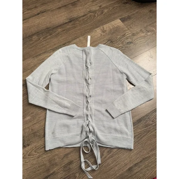 EUC Women Lululemon Gray Merino Wool Tied To You Sweater‎ SIZE 6 Lace Up Back - Image 7