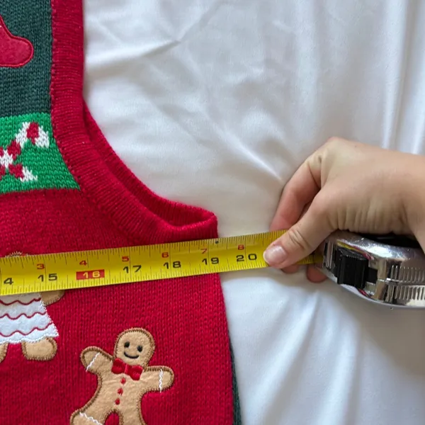Vintage Laura Scott Christmas Sweater Vest Large Green Red Santa Gingerbread - Image 5
