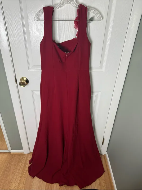 Elliatt Evanora Floral Gown in Red L - Image 6