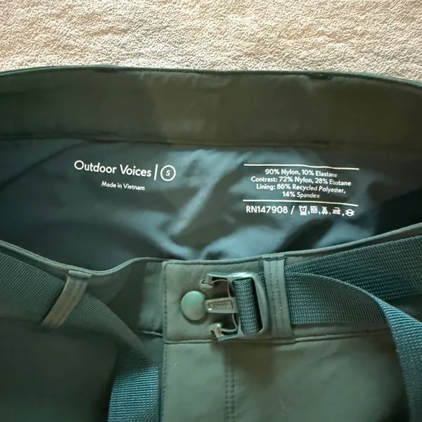 Outdoor Voices RecTrek Zip-Off Pants Size Small Green Blue White Colorblock OV - Image 5