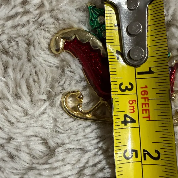 Vintage‎ Metallic Gold & Red Sleigh Tone Shape Brooch Pin Jewelry Christmas Tree - Image 4