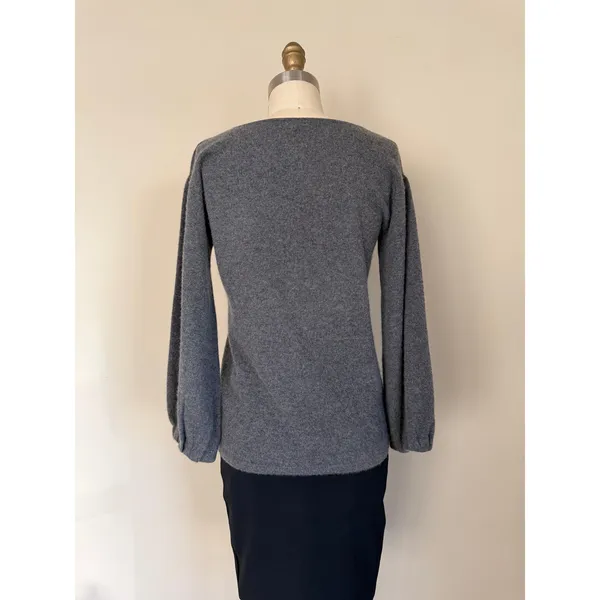 One Girl Who… 100% Cashmere Gray Sweater | Soft Knit Balloon Sleeve Top - Image 4
