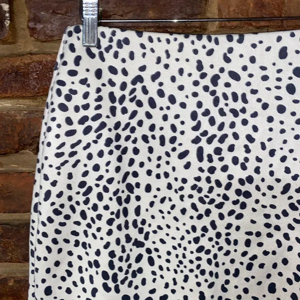 Altar'd State Beige Black Animal Print Mini Micro Skirt Women's Size Medium - Image 2