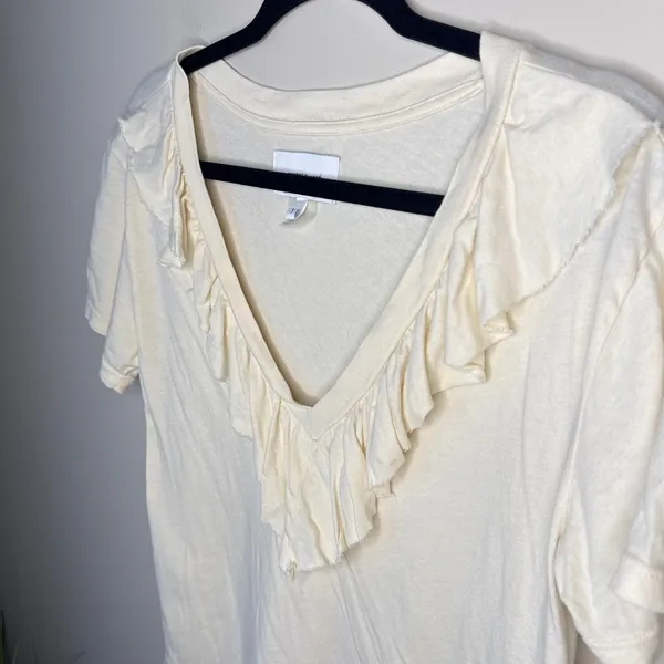 Current/Elliott‎ Cream Ruffle V-Neck Short Sleeve Cream Top Size 1 Small T-Shirt - Image 2