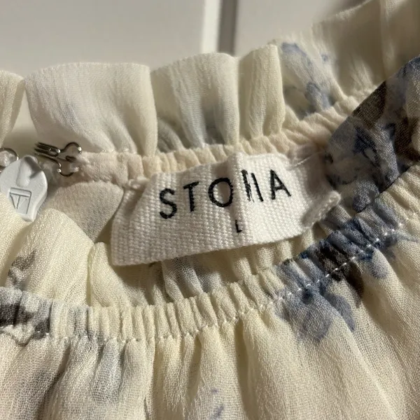 STOIIA Tiered Mini Dress Womens L Cream Blue Floral Ruffle Strap Chiffon‎ Flowy - Image 2