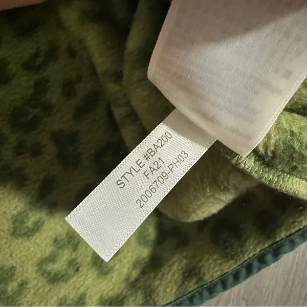 J. Crew Green Leopard Print Quilted Button-Neck Sherpa Long Sleeve Sweater Sz M‎ - Image 8