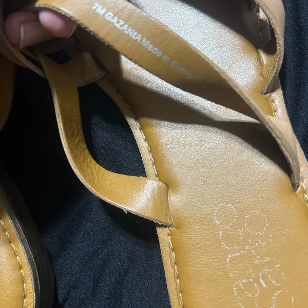Franco Sarto Stylish Tan Leather Sandals - Image 3