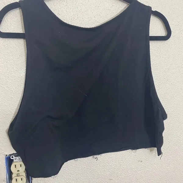 SHEIN 2XL Black Cropped Tank Top Astrological Sun & Moon Graphic Raw Hem Goth - Image 3