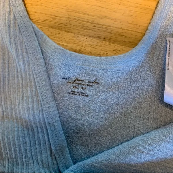 Urban Outfitters Out From Under Light Blue V-Neck Crop Top Bralette XS - Image 6
