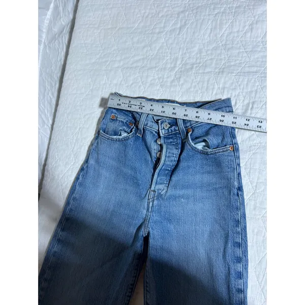 Levi's Levi Strauss Premium Ribcage Straight Jeans Distressed Light Wash Women W25‎ L27 - Image 3