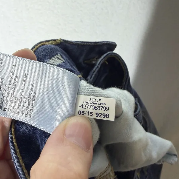 American Eagle Skinny Jeans Mid-Rise Stretch Denim Women's size 12 - Image 9