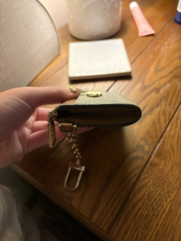 Michael Kors Wallet - Image 6
