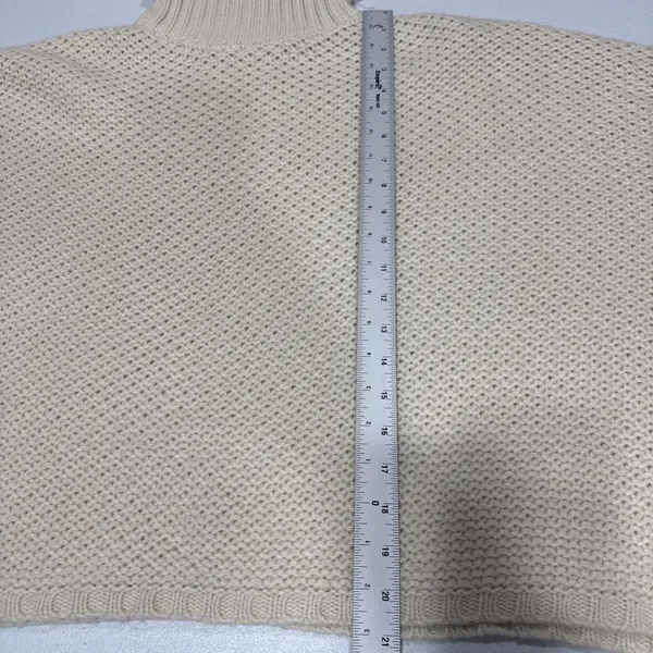 Shein Womens Turtleneck Batwing Sleeve Knit Poncho Size 6 Beige Sweater Relaxed - Image 6
