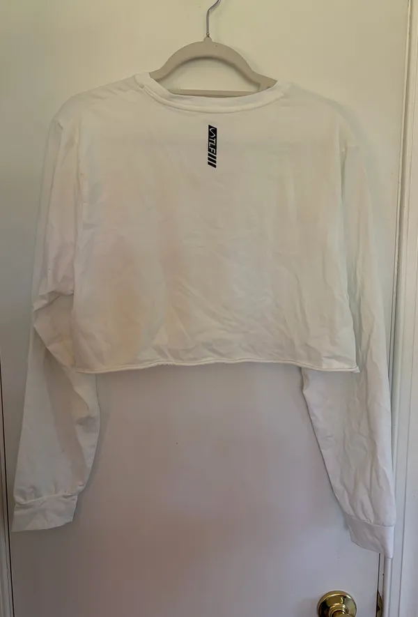 TLF Classic Long Sleeve Crop Workout Tee White Size M - Image 2