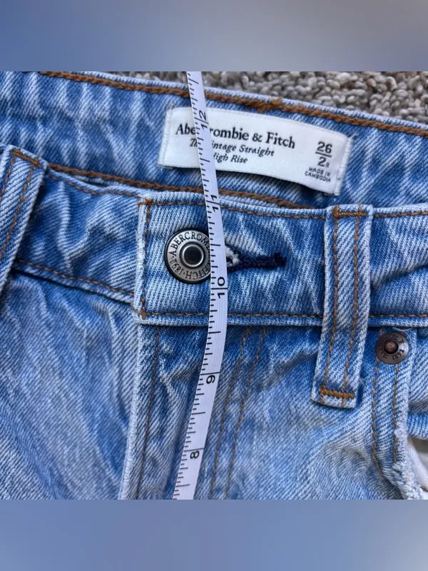 Abercrombie & Fitch Vintage Straight Jeans High Rise 26 2R Distressed - Image 5