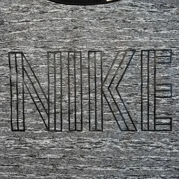Nike Women M Performance Sporty Sleeveless Tank Top Gray Black - Image 3