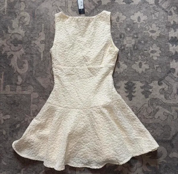South Boutique Dress - Image 2