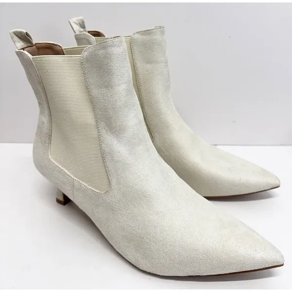 Journee‎ Collection Chelsea Comfort Booties Size 9 Ivory Ankle Boots - Image 3