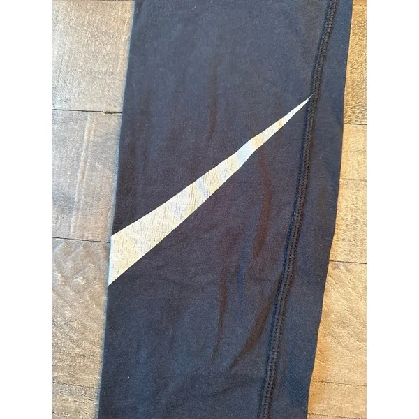 Nike Women's Black Silver Swoosh Logo Cotton Leggings Size Large - Image 10