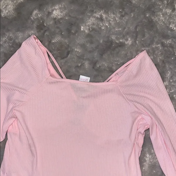 No Boundaries Pink Ribbed Heart Ring Crop Top XL (15-17) - Image 6