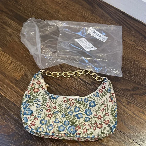 Floral Print Bag with Gold Chain Blue - Image 8